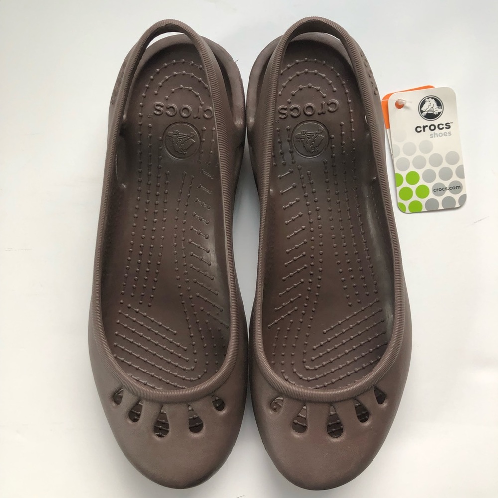 NWT Crocs Women's Malindi Flat